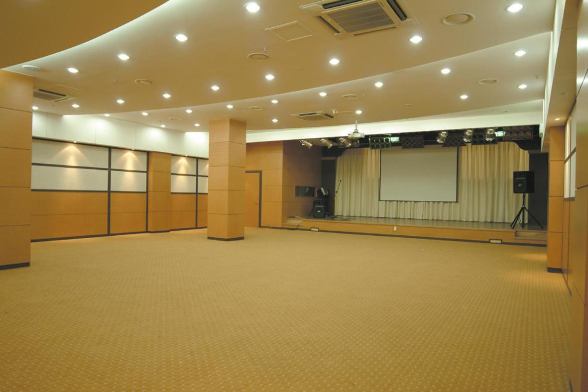Fourseason Youth Hostel Кёнджу Экстерьер фото